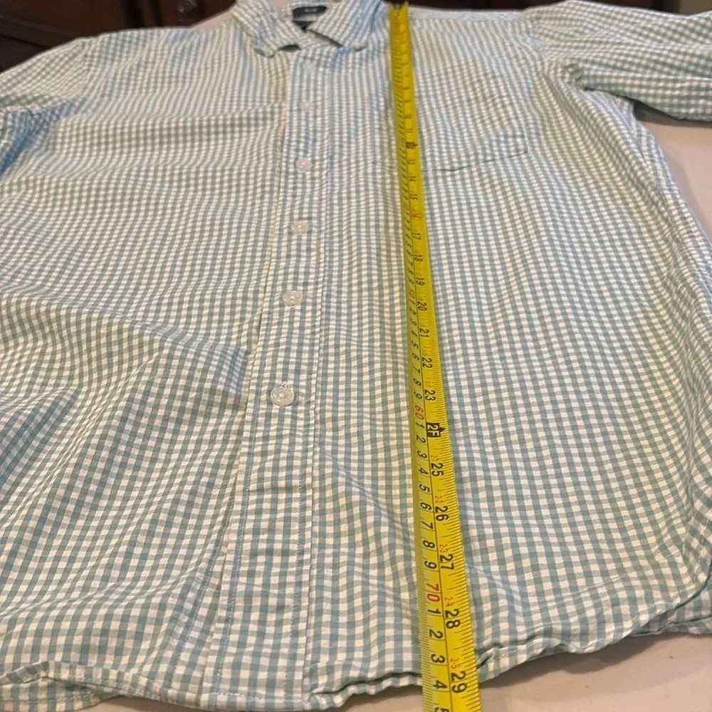 J.Crew men’s plaid collared button down shirt. Size small slim fit. Flex washed.